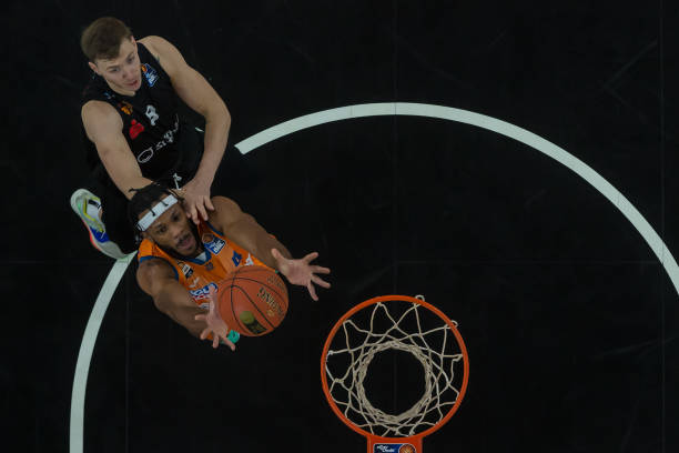 球队将更多 球队将更多