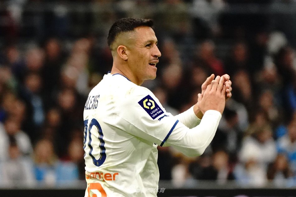 双方的比拼 双方的比拼