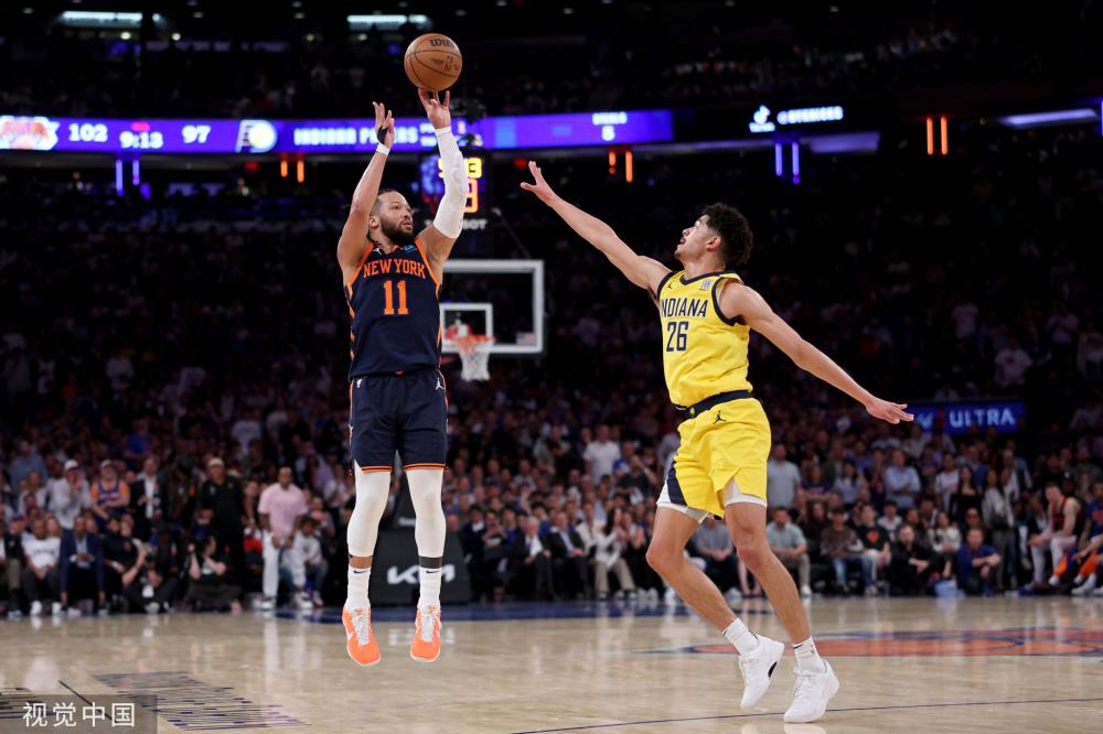 看着他以自 看着他以自