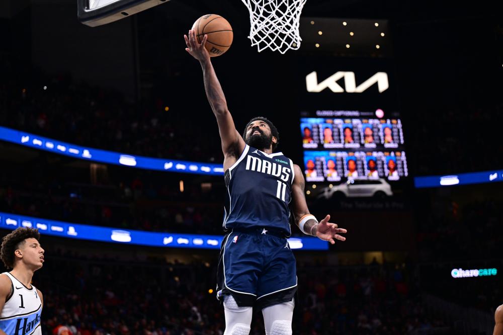 篮球场上 篮球场上