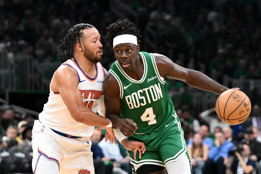 过中场控球 过中场控球