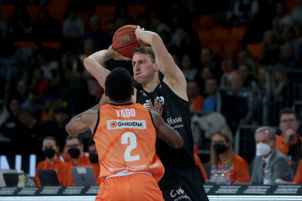 进攻热身 进攻热身