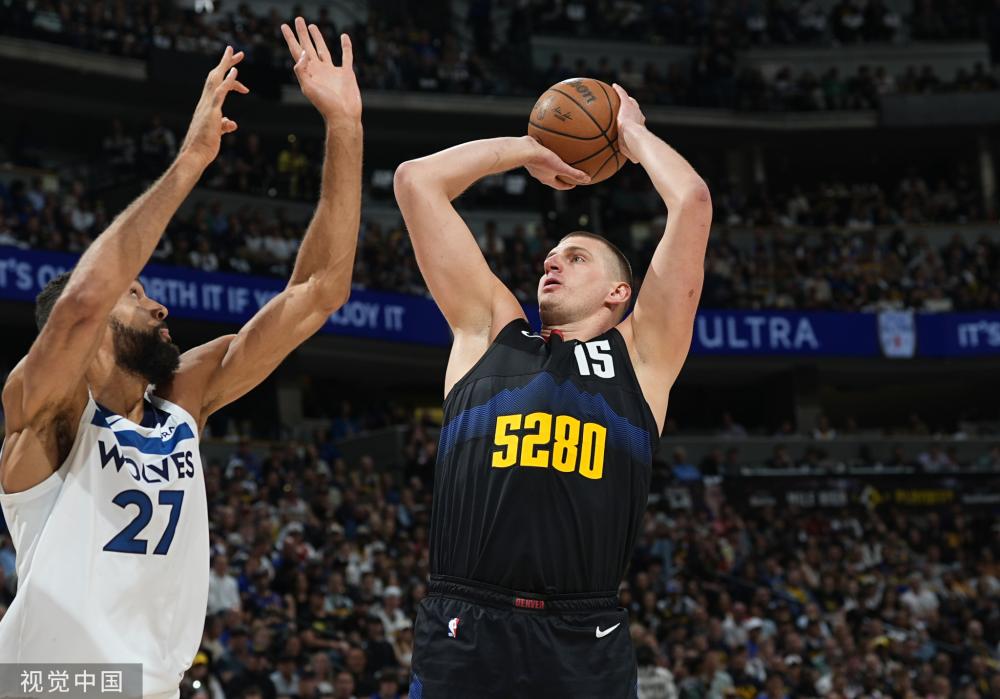 在某综合度 在某综合度